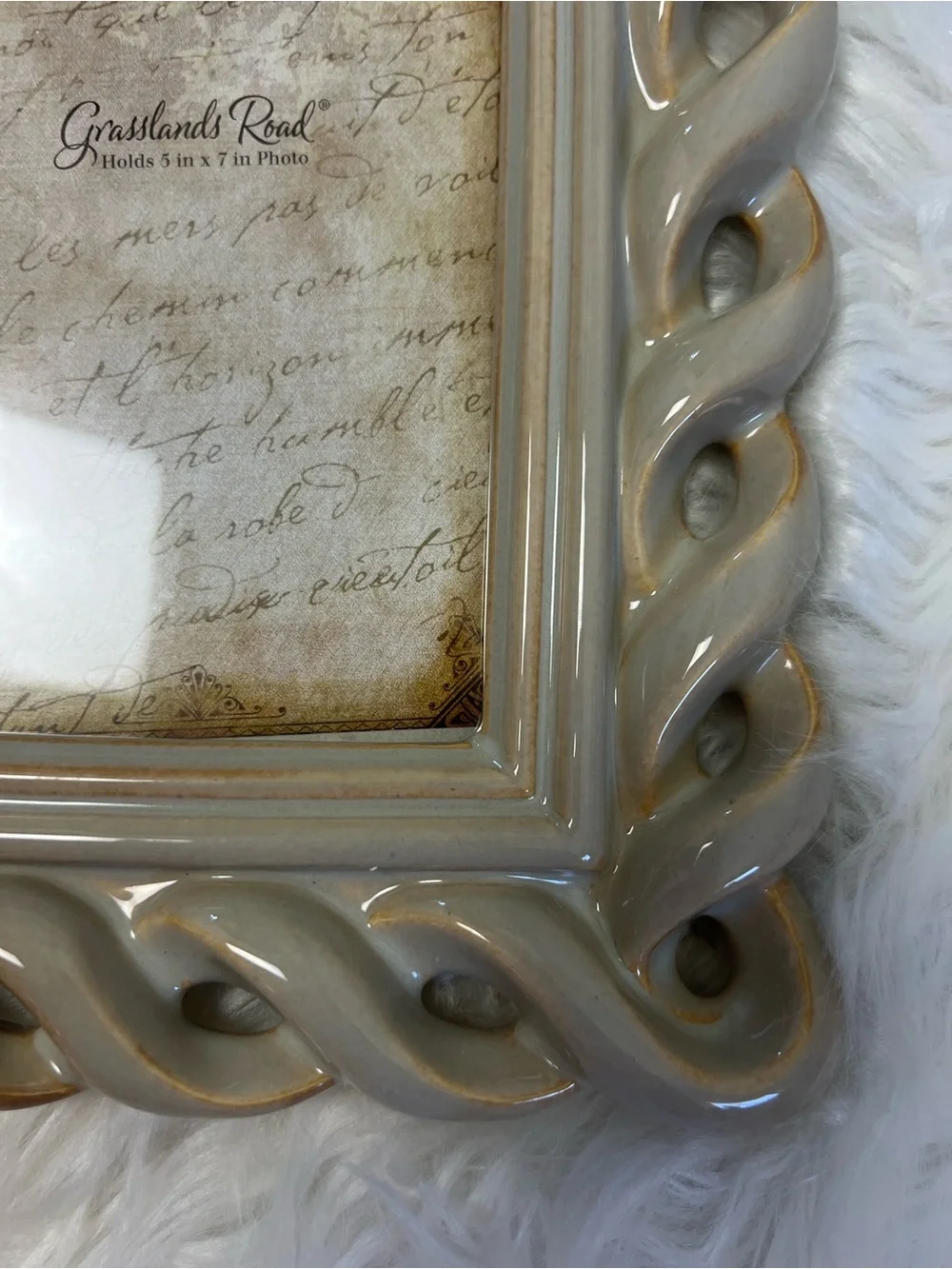Vintage Grasslands Road Twisted Rope Ceramic Picture Frame 11x9 Neutral Beige